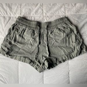 Green Shorts Small